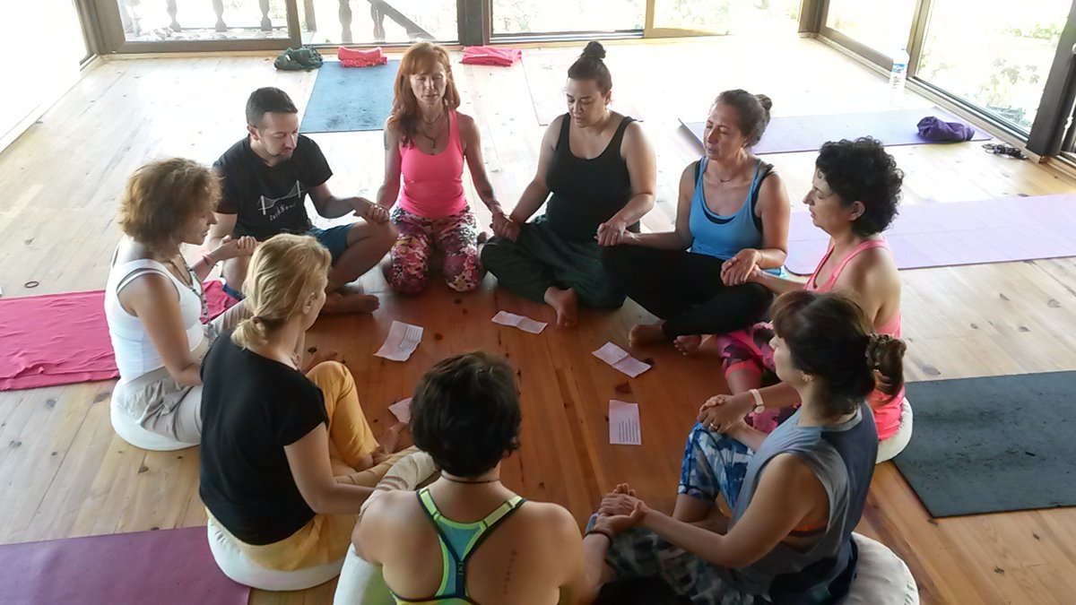Kampta Erken Saatlerde Meditasyon